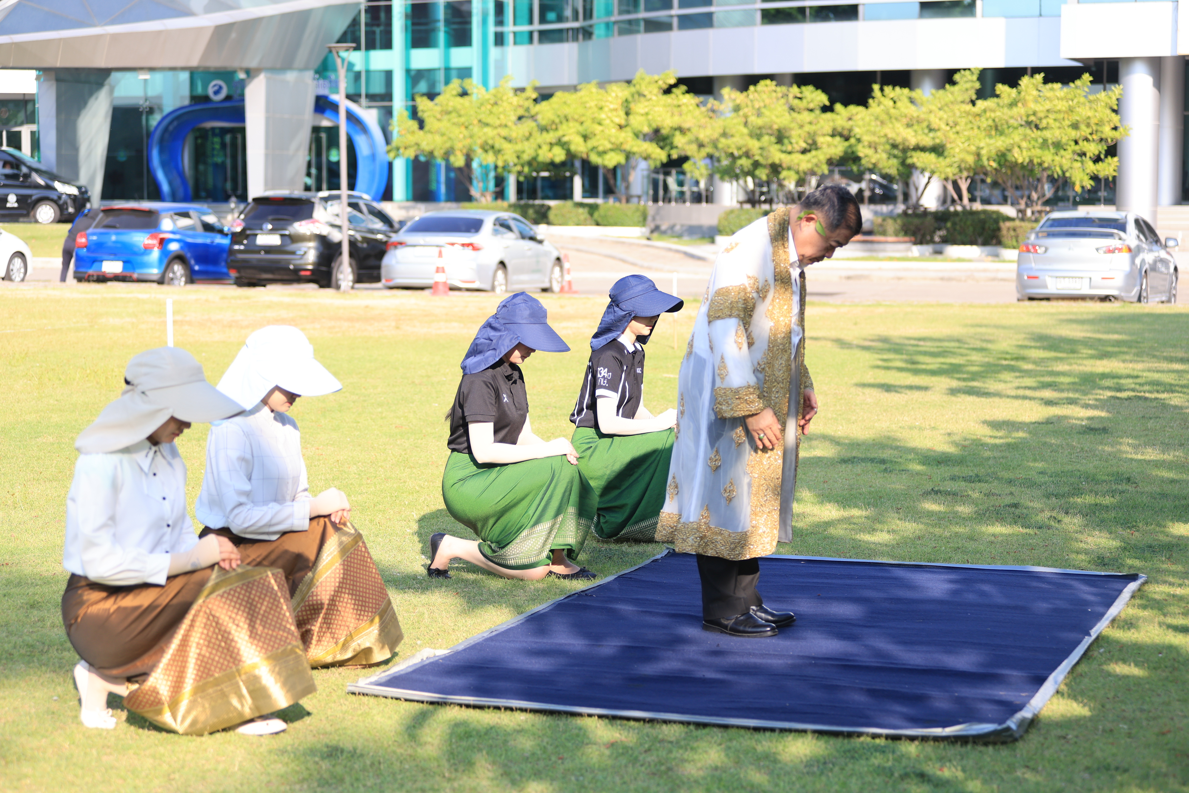 title - ส.ป.ก. ร่วมฝึกซ้อมริ้วขบวนอิสริยยศ ในพระราชพิธีพืชมงคลจรดพระนังคัลแรกนาขวัญ ประจำปี 2569 (ซ้อมกรณีพิเศษ ครั้งที่ 2)